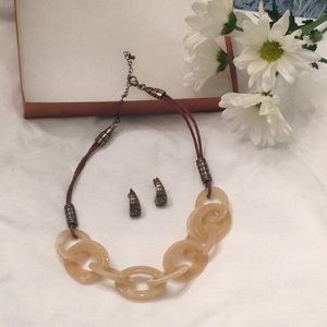 Avon necklace and earrings with box